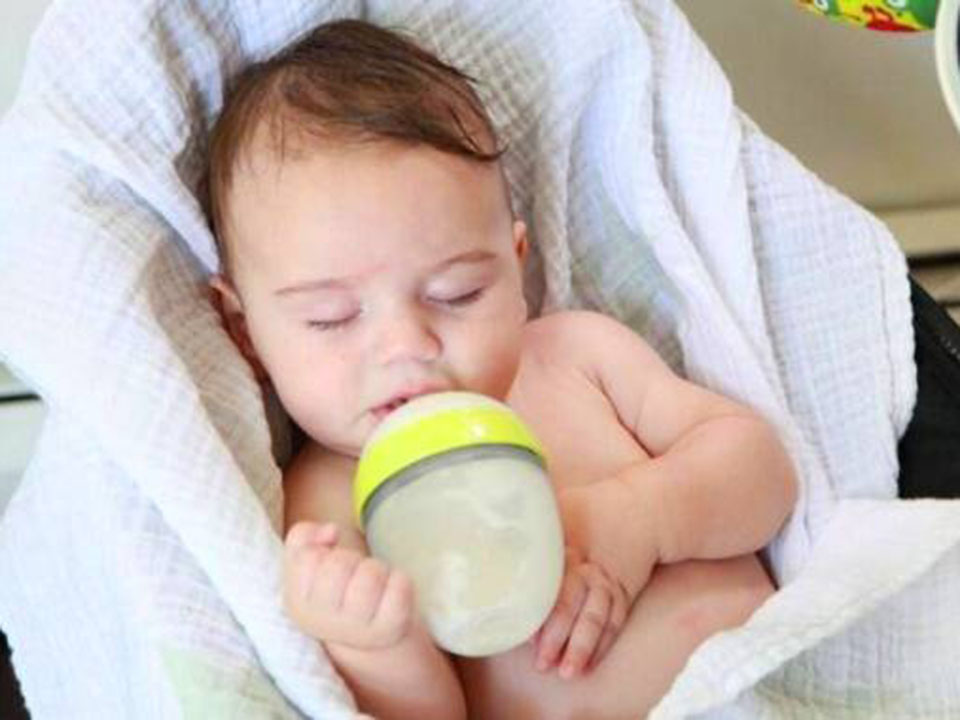 Bật mí cách thức để bảo vệ răng miệng con trẻ nhà bạn Bật mí cách thức để bảo vệ răng miệng con trẻ nhà bạn