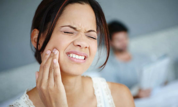 Cảnh giác ung thư khi đau răng kéo dài không khỏi Cảnh giác ung thư khi đau răng kéo dài không khỏi