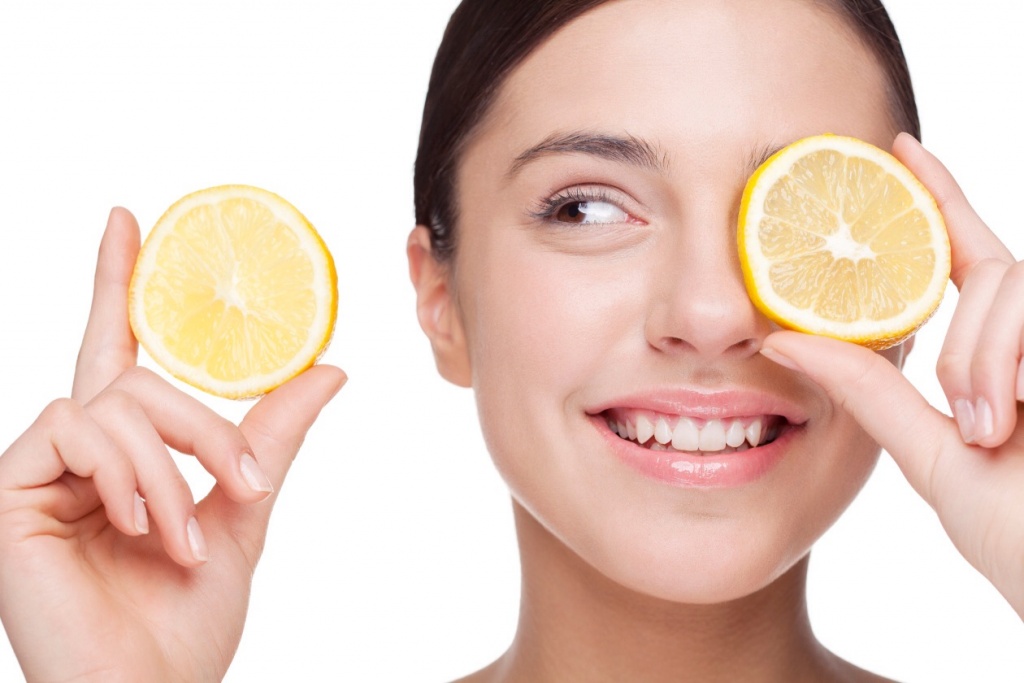 Công dụng không ngờ tới của quả chanh đối với răng miệng Công dụng không ngờ tới của quả chanh đối với răng miệng