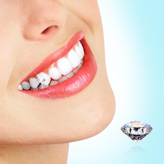 Đính đá thẩm mỹ Đính đá thẩm mỹ