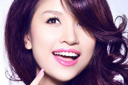 Đính đá thẩm mỹ Đính đá thẩm mỹ