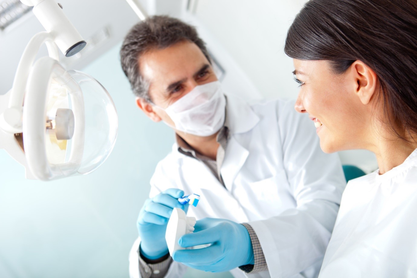 Nguyên nhân và cách khắc phục răng bị đau sau khi trám