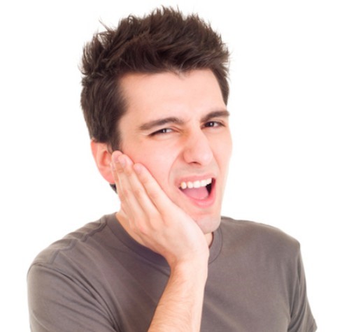 Những bệnh lý tìm ẩn thông qua vấn đề răng miệng