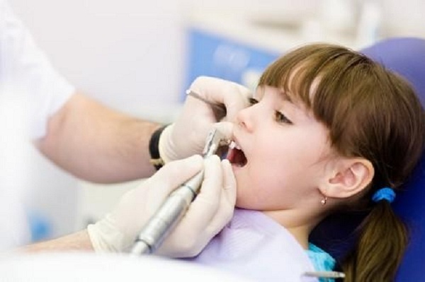 Trẻ Em Bị Sâu Răng Sữa Có Nên Trám Không Trẻ Em Bị Sâu Răng Sữa Có Nên Trám Không