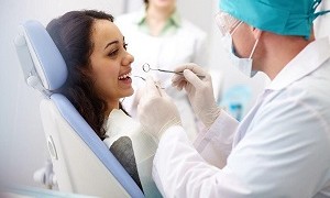 Chăm sóc răng trước, trong và sau khi trồng implant