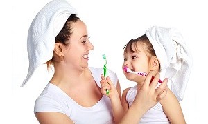 Sai lầm thường gặp khi chăm sóc răng miệng cho trẻ